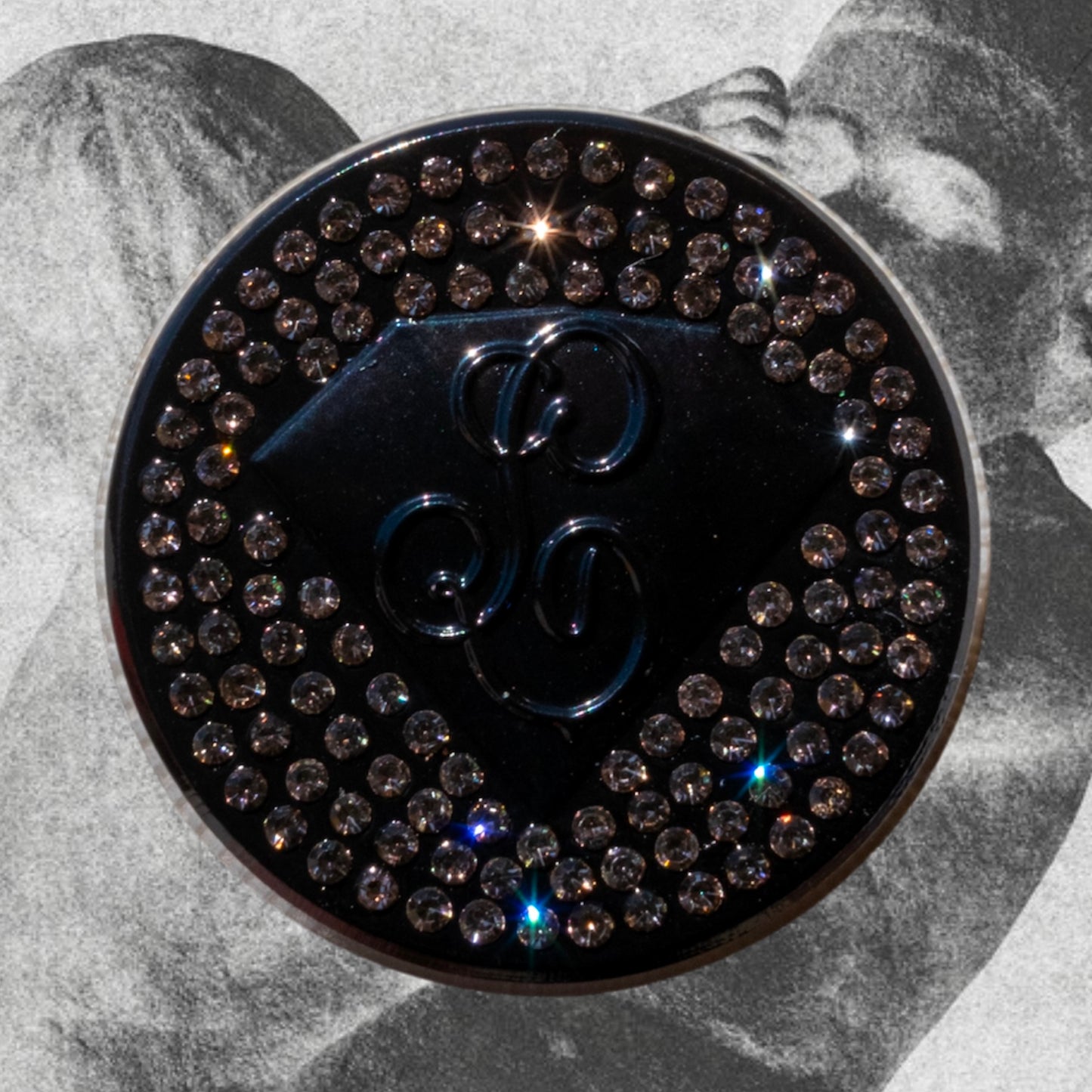 Elegante Black Gem