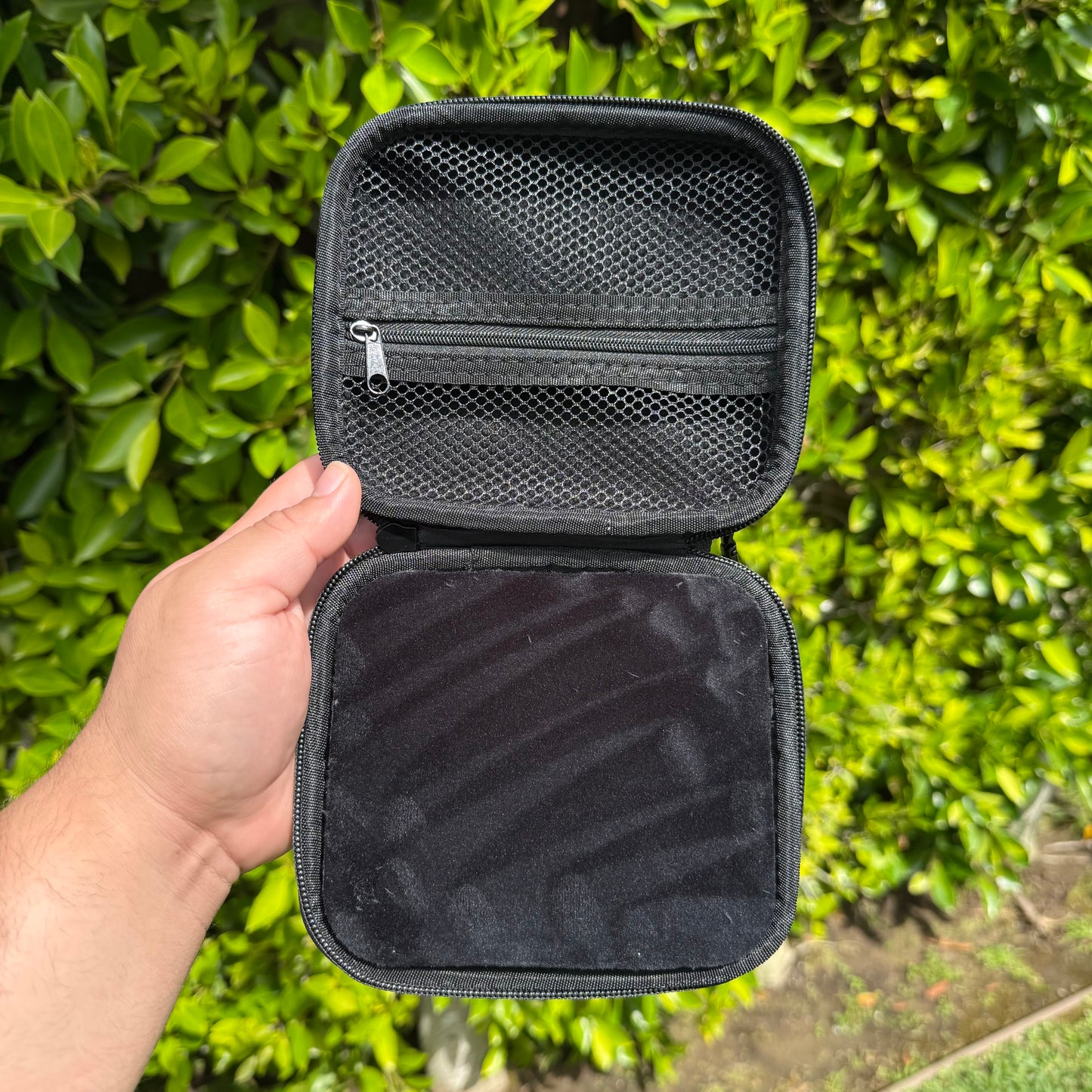 Gem Carrier