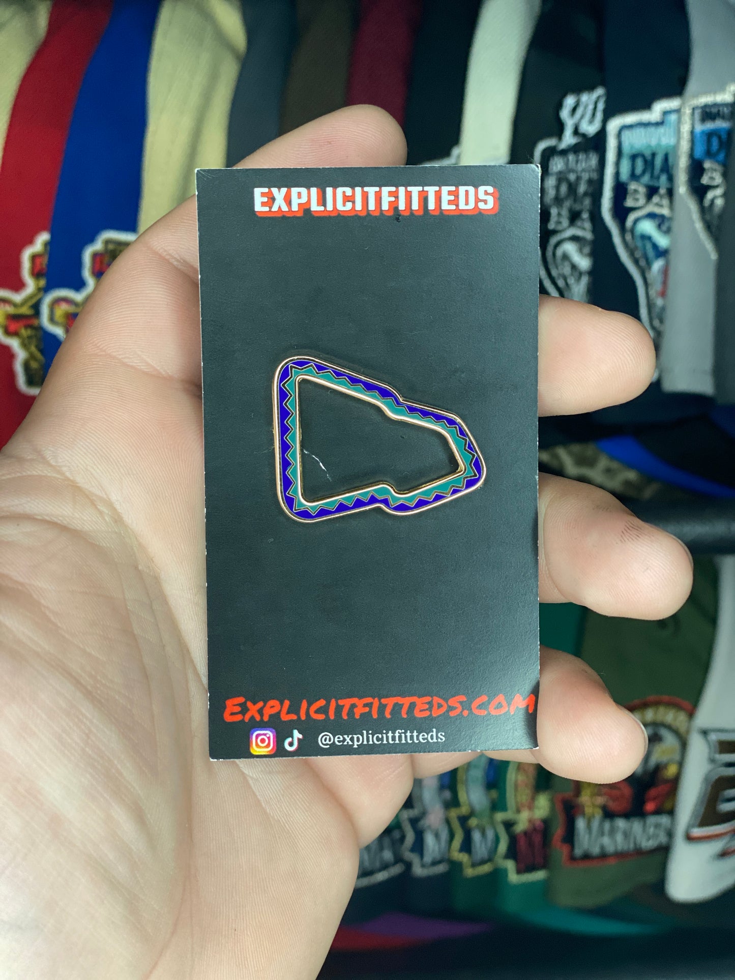 Az New Era Border Pin